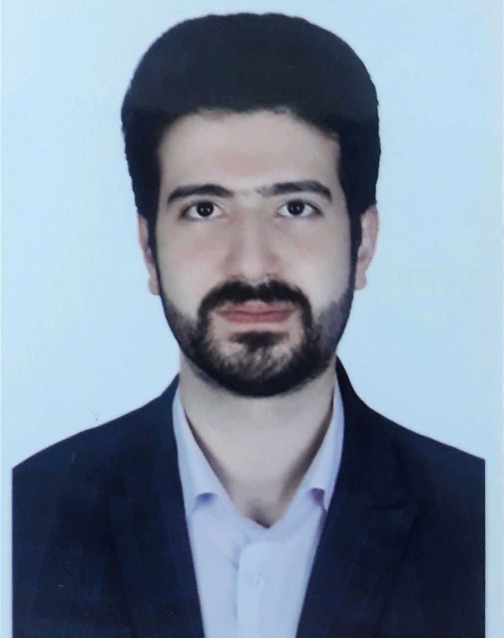 اشخاص حقیقی - احسان حیدری
